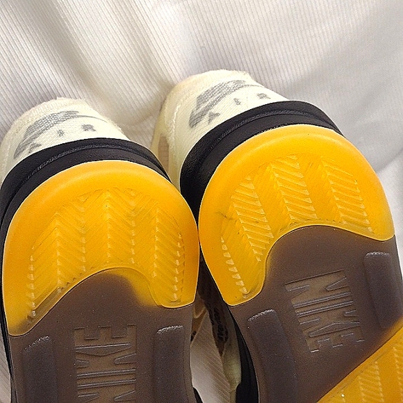 Air Jordan 5 Retro X Off White Sail Sneakers - Picture 8 of 16